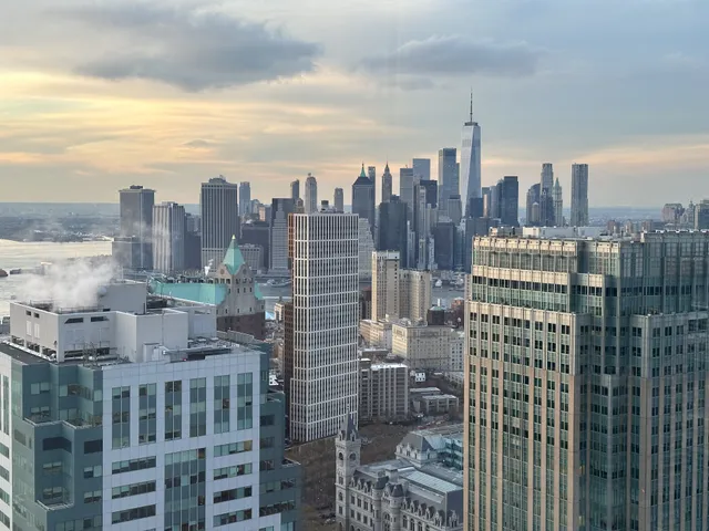Manhattan skyline from Downtown Brooklyn